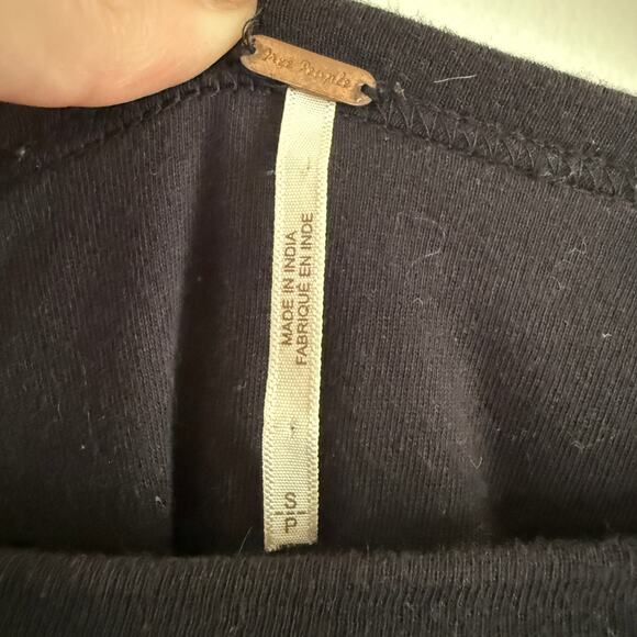 FREE PEOPLE | Black Penny Embroidered Sleeve Boxy Peplum Top | Small - Picture 6 of 8